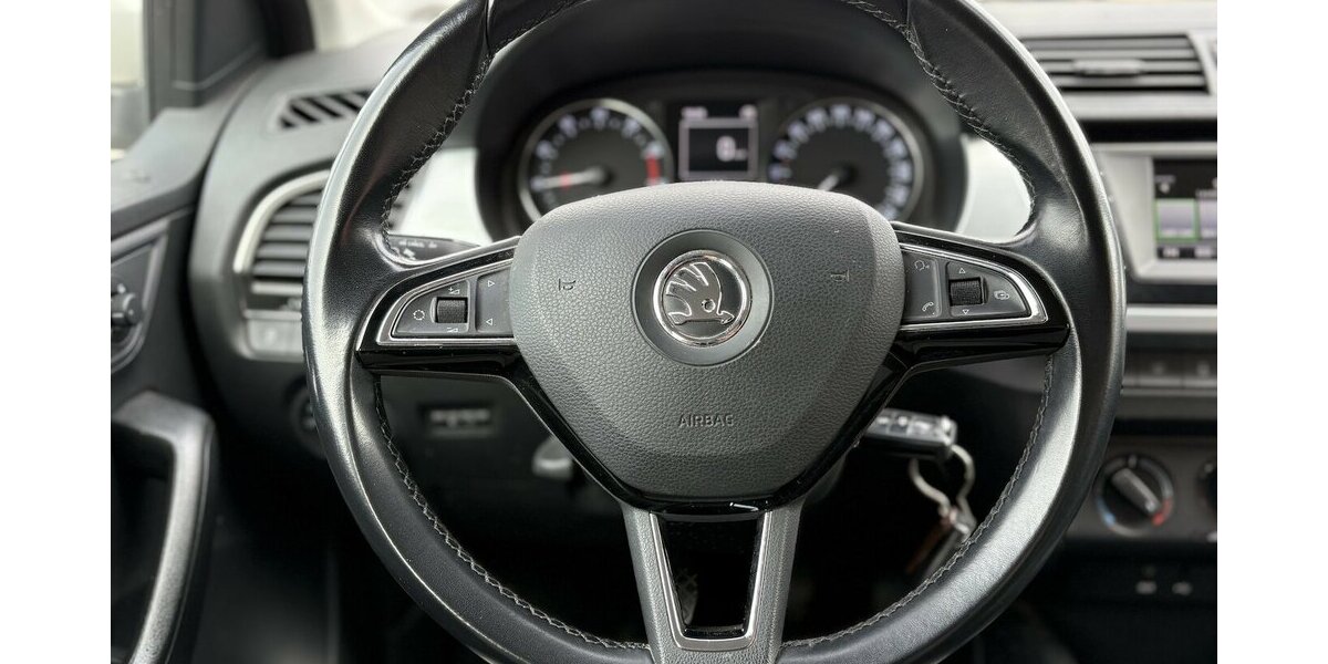 Skoda Fabia 1.2 TSI Ambition ANHÄNGERKUP./SITZHEIZUNG 111.546 km 8.900 &euro; Villingen-Schwenningen 78054