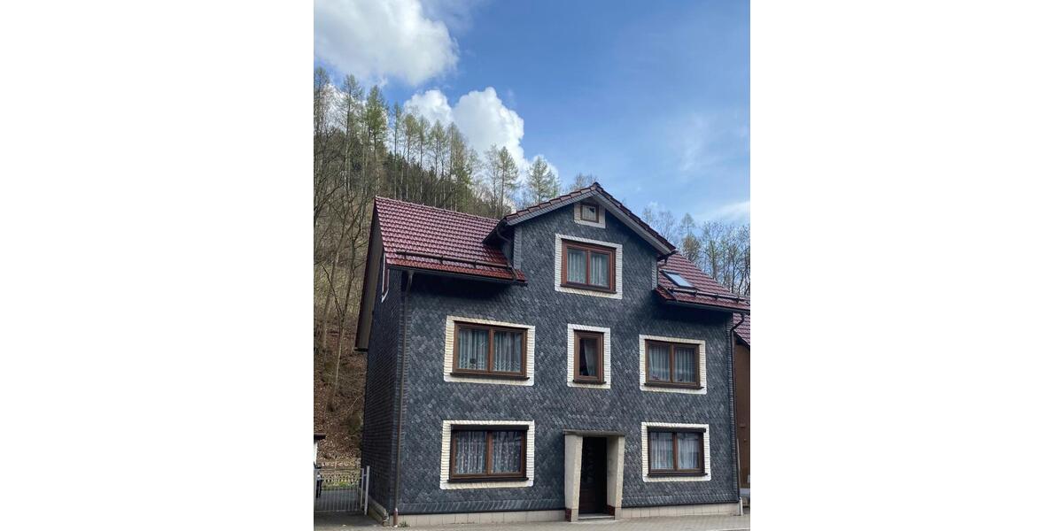 Mehrfamilienhaus, Wohnhaus Geratal - 10 Zimmer, 200 m&sup2;, 129.000&euro; | Angebot:27110878