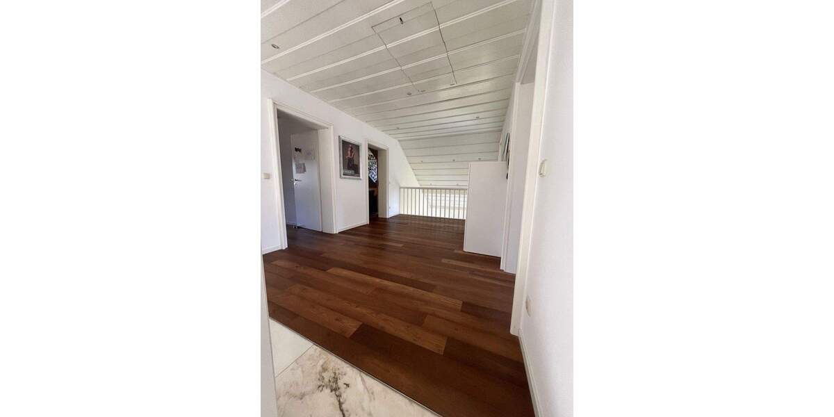Einfamilienhaus Nittendorf - 7 Zimmer, 245 m&sup2;, 995.000&euro; | Angebot:25756414