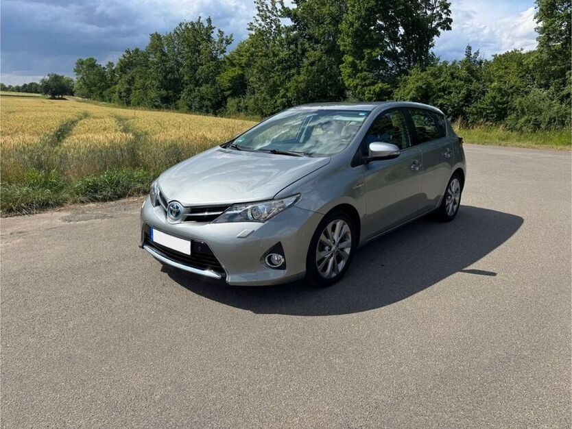 Auris