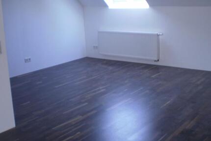 Moderne Dachgeschoss- Wohnung in Blieskastel-Breitfurt 3 zimmer