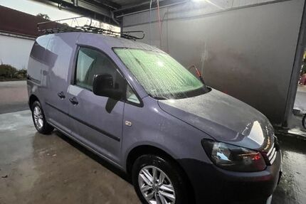 VW Caddy 209.000 km 8.000 € Babensham 83547