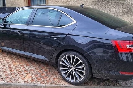 Skoda Superb 228.000 km 4.000 € Döbeln 04720