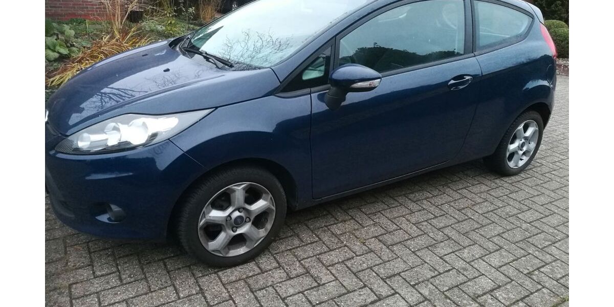 Ford Fiesta 72.800 km 4.900 &euro; Twistringen 27239