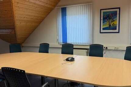 Gewerbeobjekt Roes - 300&euro; | Angebot:26370911