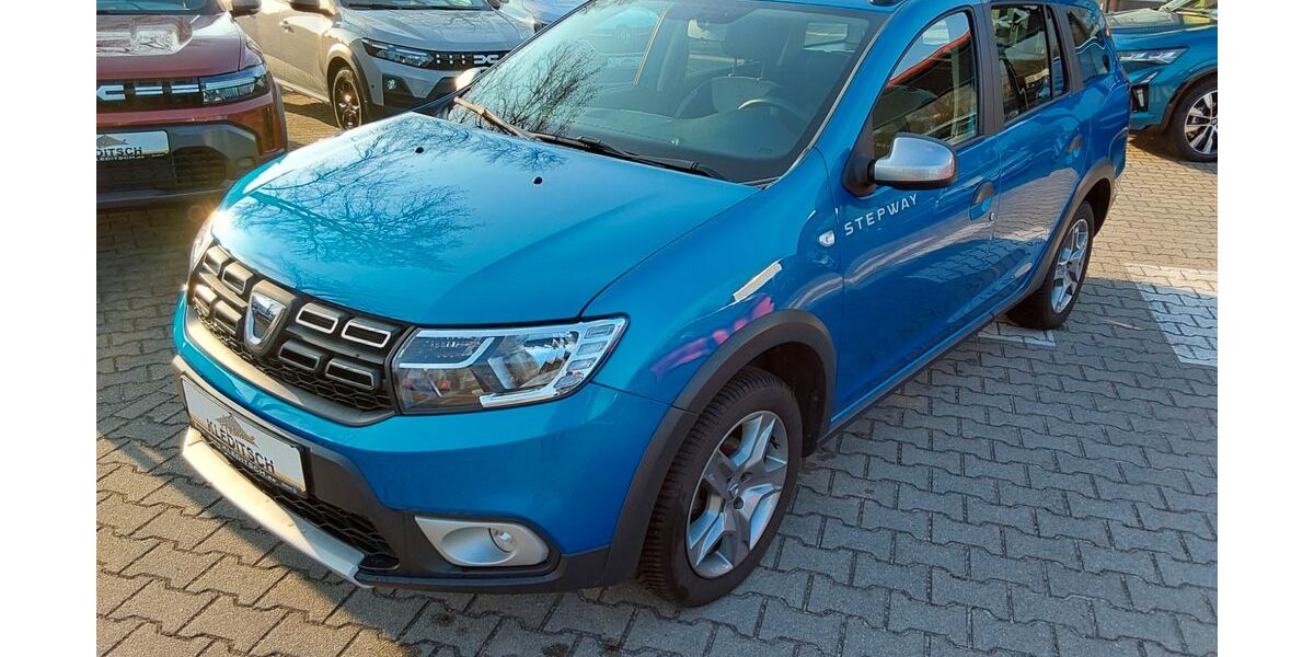 Dacia Logan 25.146 km 9.900 &euro; Kamenz 01917