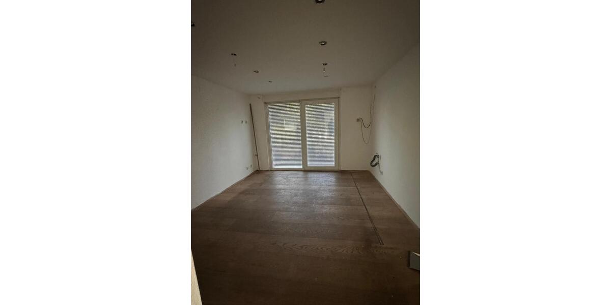 Doppelhaushälfte Essen Stadtbezirk V - 4.5 Zimmer, 160 m&sup2;, 1.650&euro; | Angebot:25354554