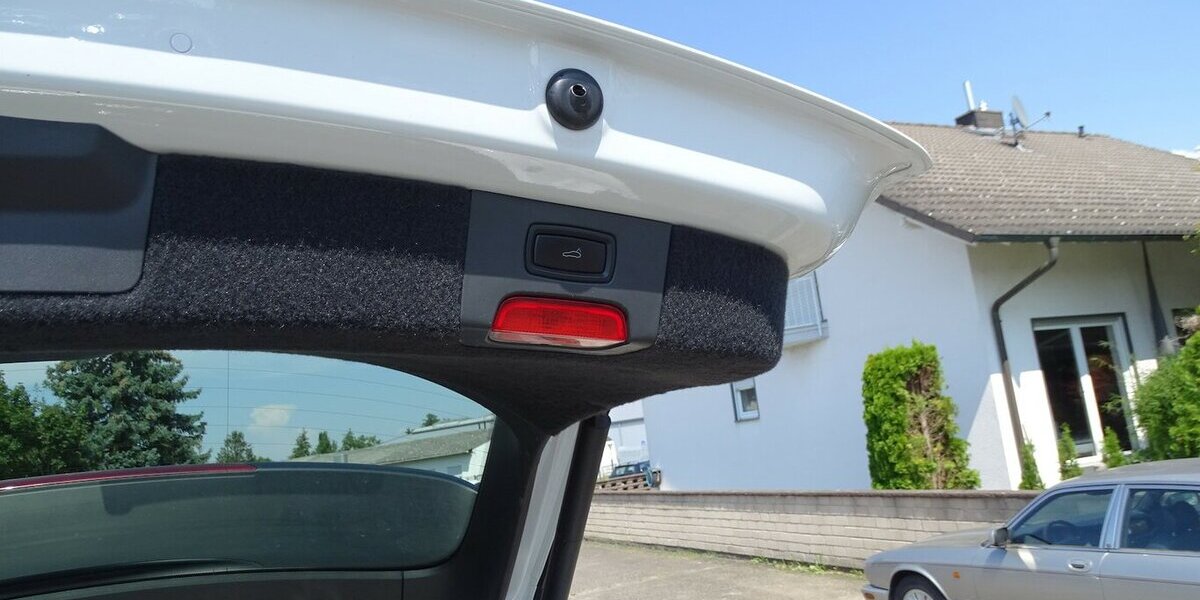 Porsche Cayenne S 4,2l Diesel Pano, Navi, 21 Zoll, Standhe 229.443 km 23.890 &euro; Rodgau 63110