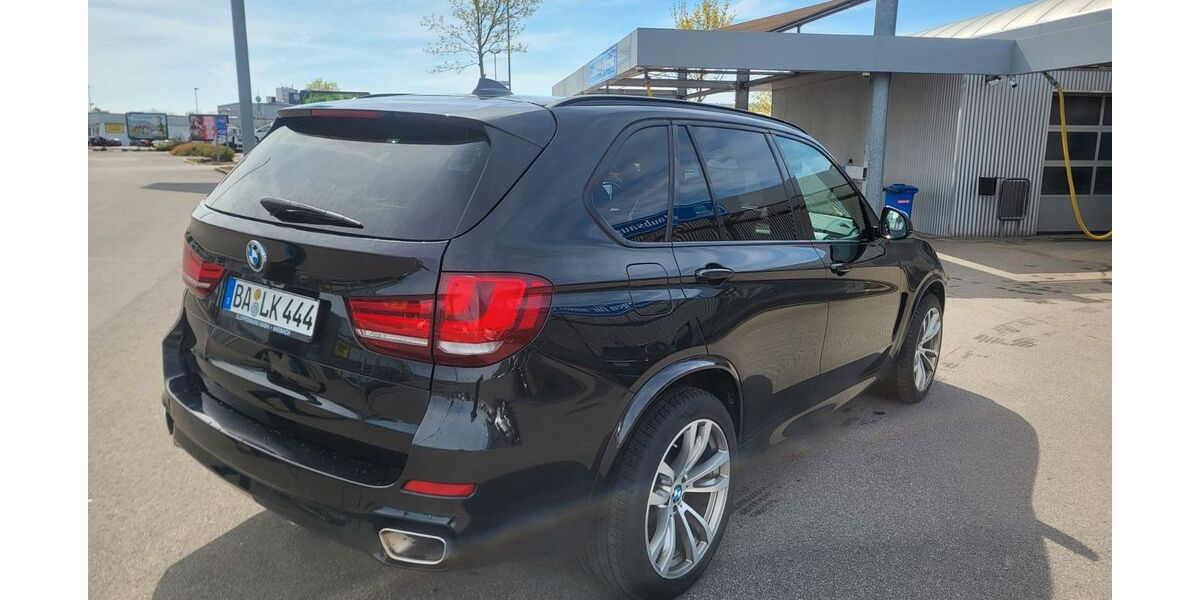 BMW X5 179.000 km 25.900 &euro; Oberhaid 96173