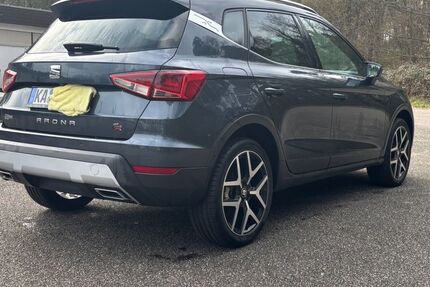 Seat Arona 24.000 km 13.900 &euro; Rheinstetten 76287