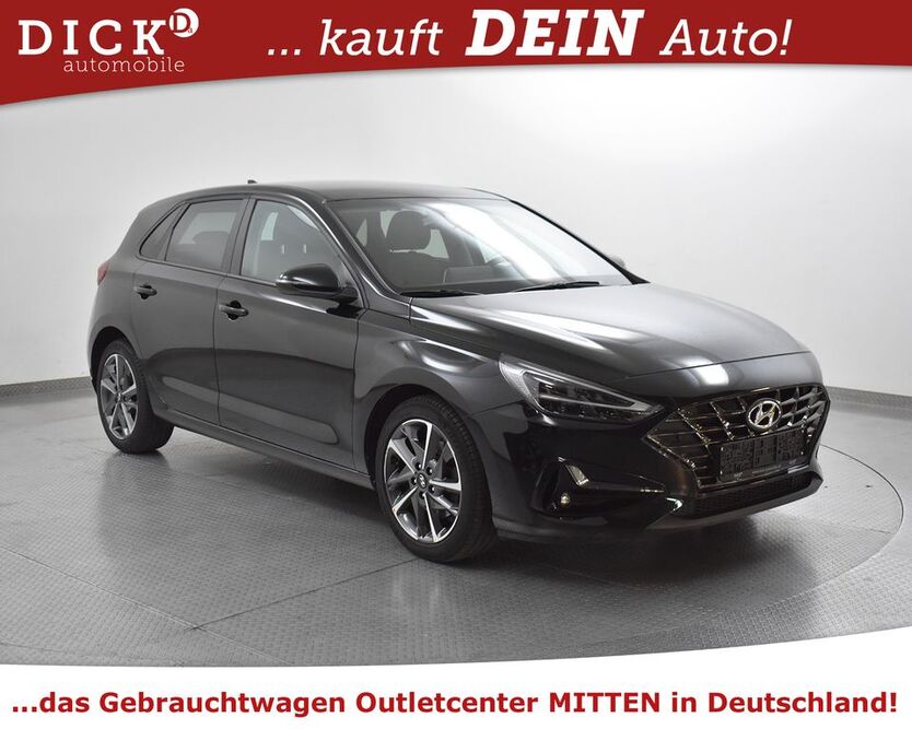 i30