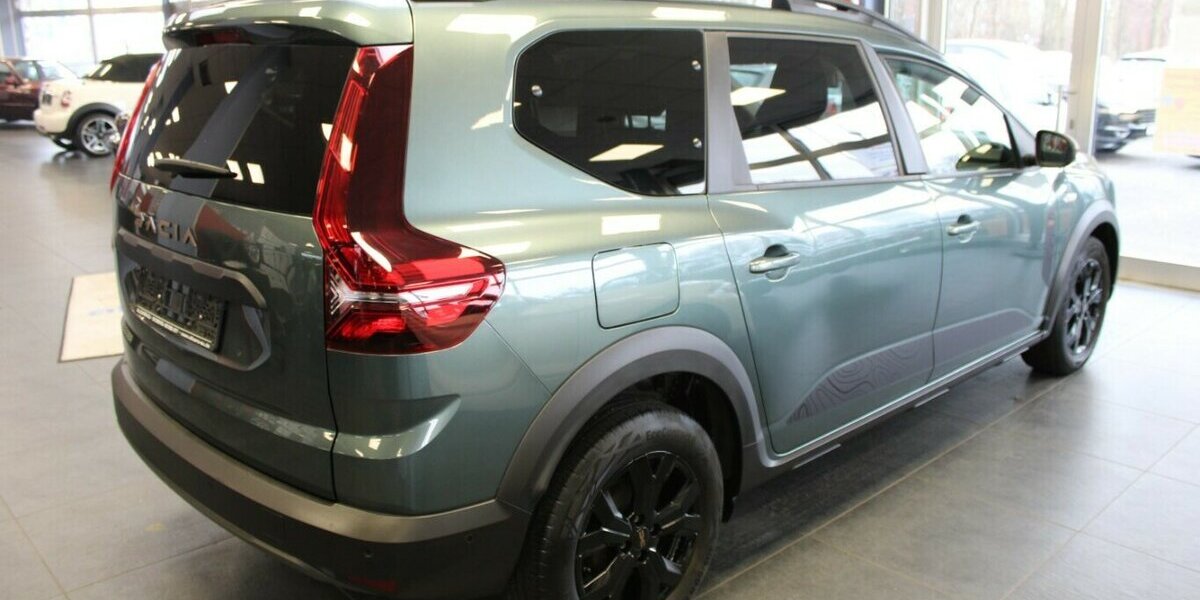 Dacia Jogger TCe 110 Extrem - 7-Sitzer- 24.344 km 18.980 &euro; Euskirchen 53881
