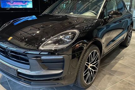 Porsche Macan 18.711 km 68.200 € frankfurt 60435