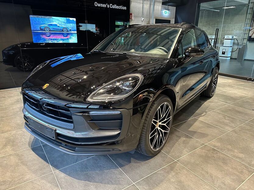 Porsche Macan 18.711 km 68.200 € frankfurt 60435