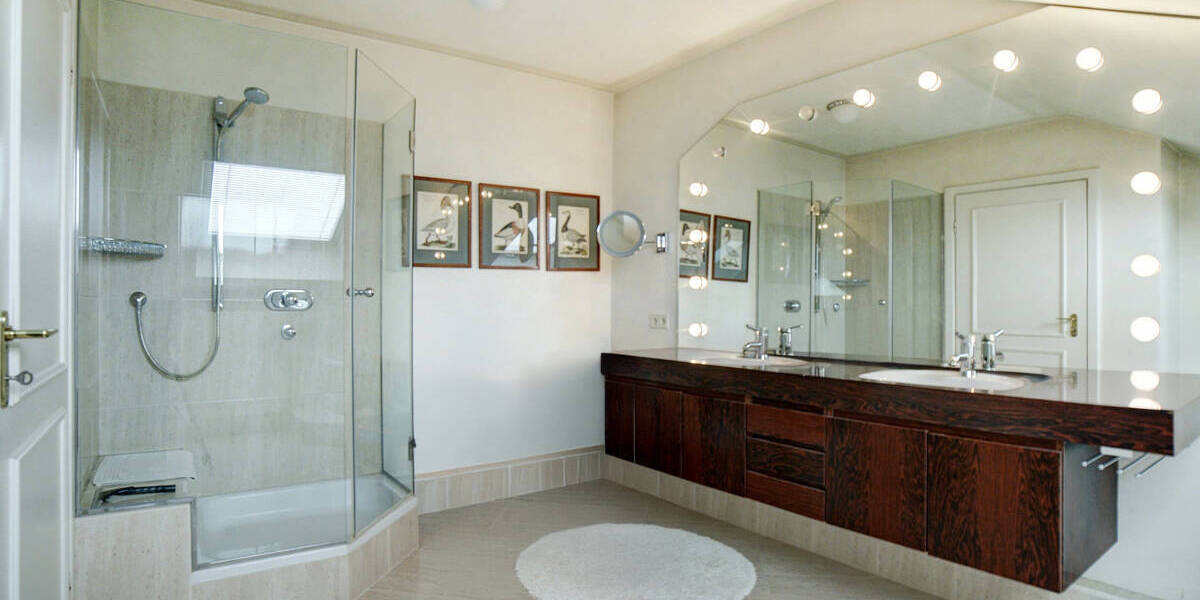 Doppelhaushälfte Grünwald - 7 Zimmer, 200 m&sup2;, 2.690.000&euro; | Angebot:25837357