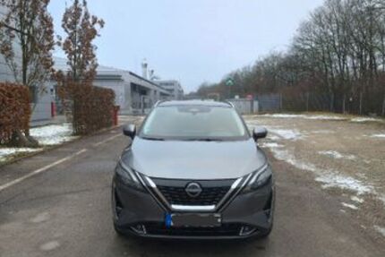 Nissan Qashqai 44.000 km 25.200 &euro; München 80933