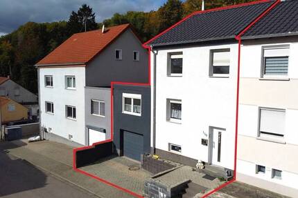 Haus Saarbrücken Altenkessel - 5 Zimmer, 115 m&sup2;, 215.000&euro; | Angebot:26306132