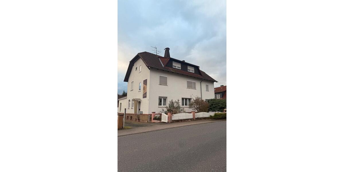 Bauernhaus, Landhaus Petersberg - 14 Zimmer, 400 m&sup2;, 310.000&euro; | Angebot:23871483