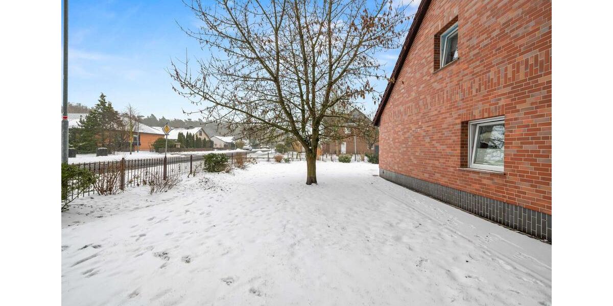 Einfamilienhaus Lachendorf - 4 Zimmer, 155 m&sup2;, 1.500&euro; | Angebot:25325985