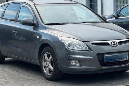 Hyundai i30 170.000 km 999 &euro; Offenbach am Main 63075
