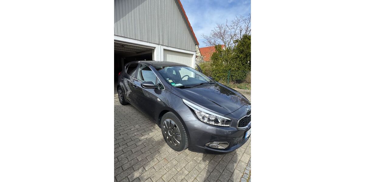 Kia ceed / Ceed 102.151 km 9.200 &euro; Friedberg 86316