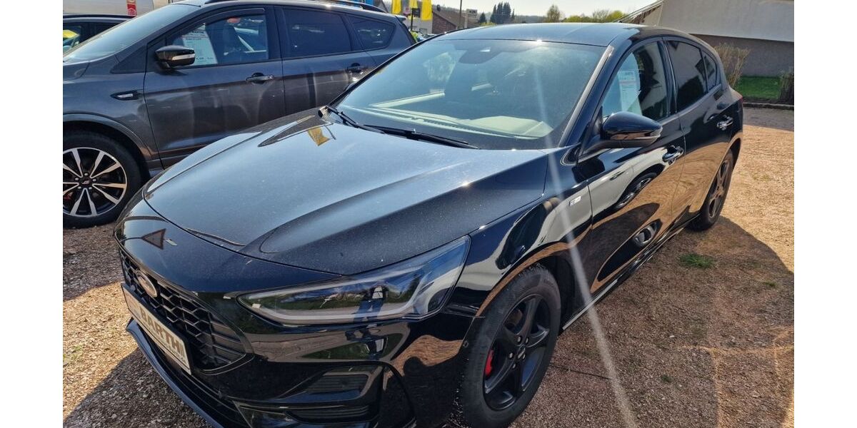 Ford Focus 23.055 km 20.990 &euro; Merzig / Weiskirchen 66663