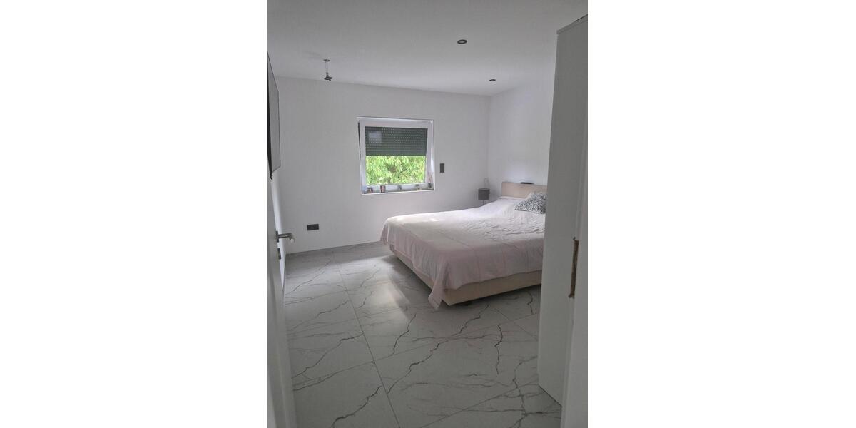 Doppelhaushälfte Bergen - 5 Zimmer, 137 m&sup2;, 335.000&euro; | Angebot:26883085