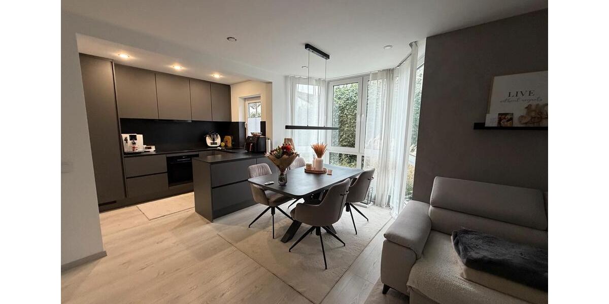 Erdgeschoßwohnung Hochheim am Main - 2 Zimmer, 67 m&sup2;, 335.000&euro; | Angebot:25168526