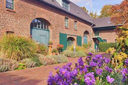 Wohnung Grevenbroich - 4 Zimmer, 106 m&sup2;, 995&euro; | Angebot:26310021