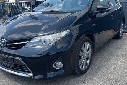 Toyota Auris 164.000 km 7.990 &euro; Asperg / Stuttgart 71679