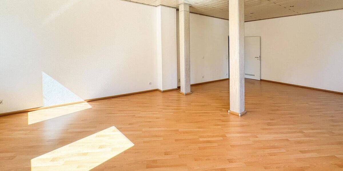Etagenwohnung Fürth Innenstadt - 4 Zimmer, 120 m&sup2;, 349.900&euro; | Angebot:26435049