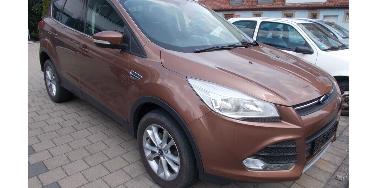 Ford Kuga 111.236 km 8.590 &euro; Kitzingen 97318