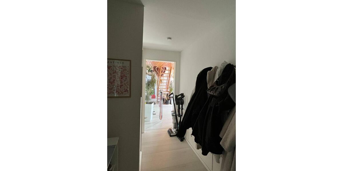 Dachgeschoßwohnung Aachen Aachen-Mitte - 2 Zimmer, 63 m&sup2;, 490&euro; | Angebot:26660549