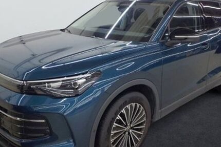 VW Tiguan 17.461 km 36.904 &euro; Cuxhaven 27472