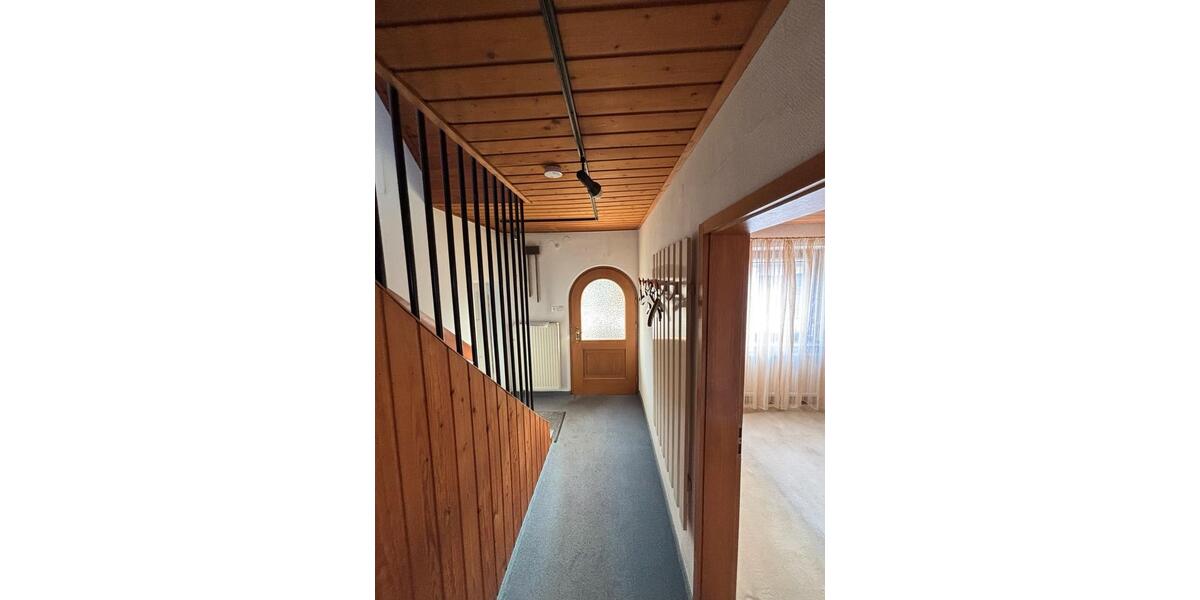 Doppelhaushälfte (95 m²) mit viel Potential 4 zimmer