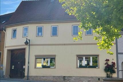 Haus Rastenberg - 10 Zimmer, 140 m&sup2;, 200.000&euro; | Angebot:26949707