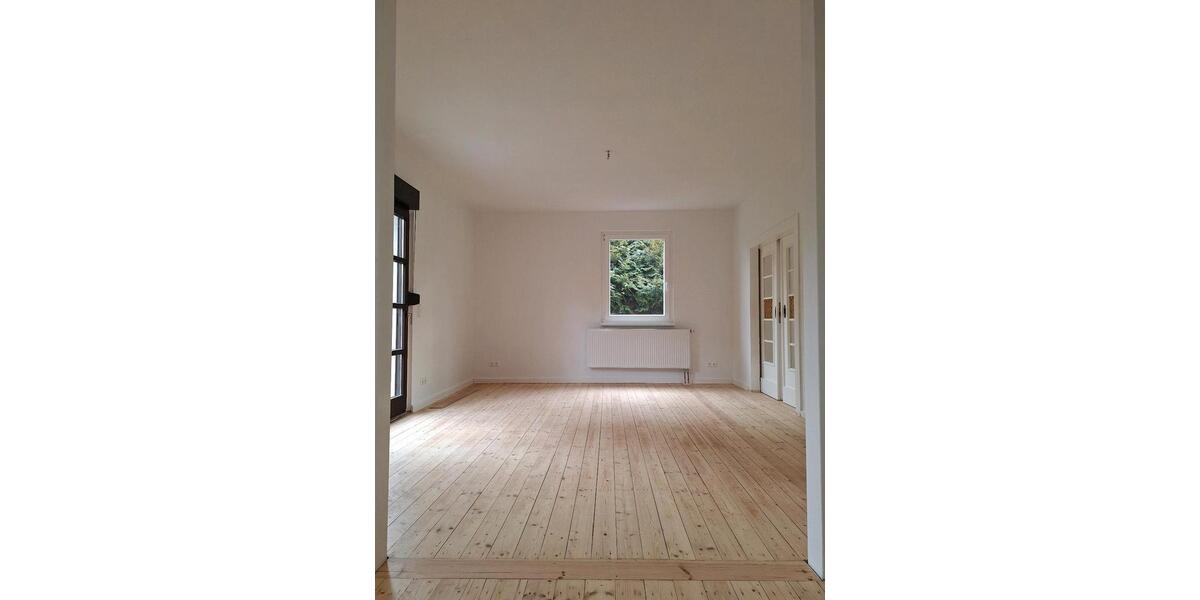 Einfamilienhaus Weimar - 6 Zimmer, 156 m&sup2;, 1.952&euro; | Angebot:25440086