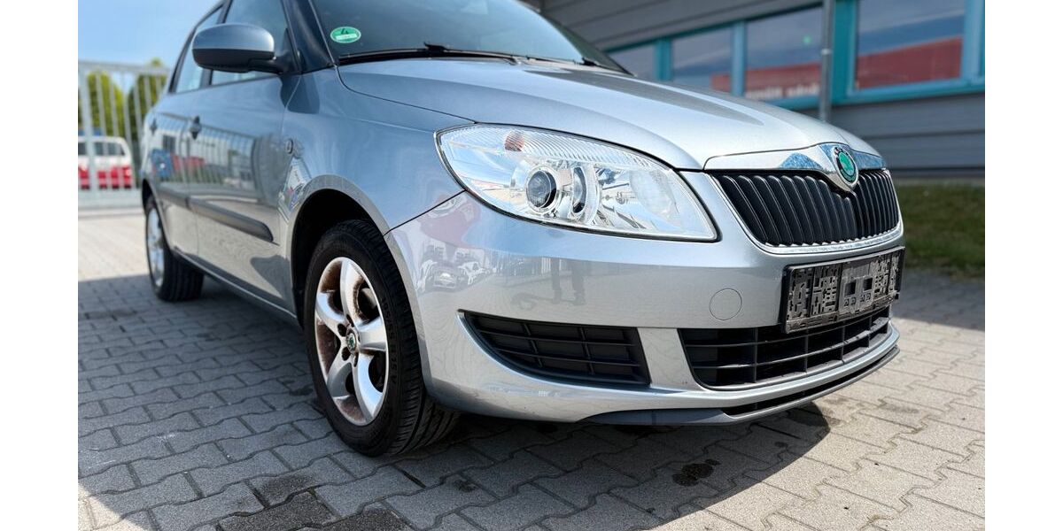 Skoda Fabia 146.000 km 4.499 &euro; Fellbach bei Stuttgart 70736
