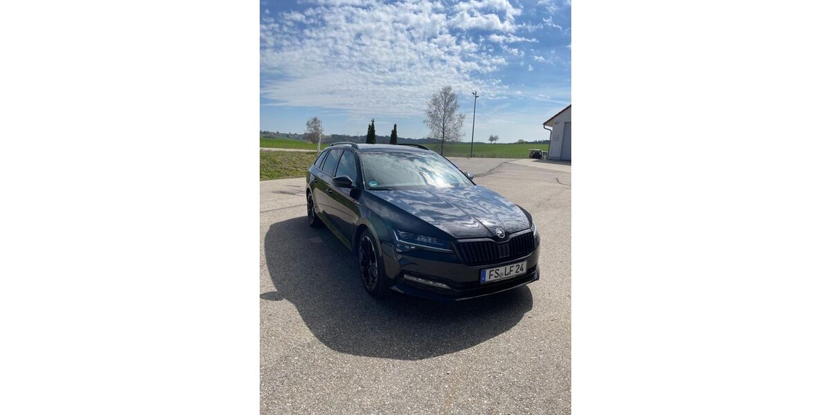 Skoda Superb 52.000 km 39.100 &euro; Wolfersdorf 85395