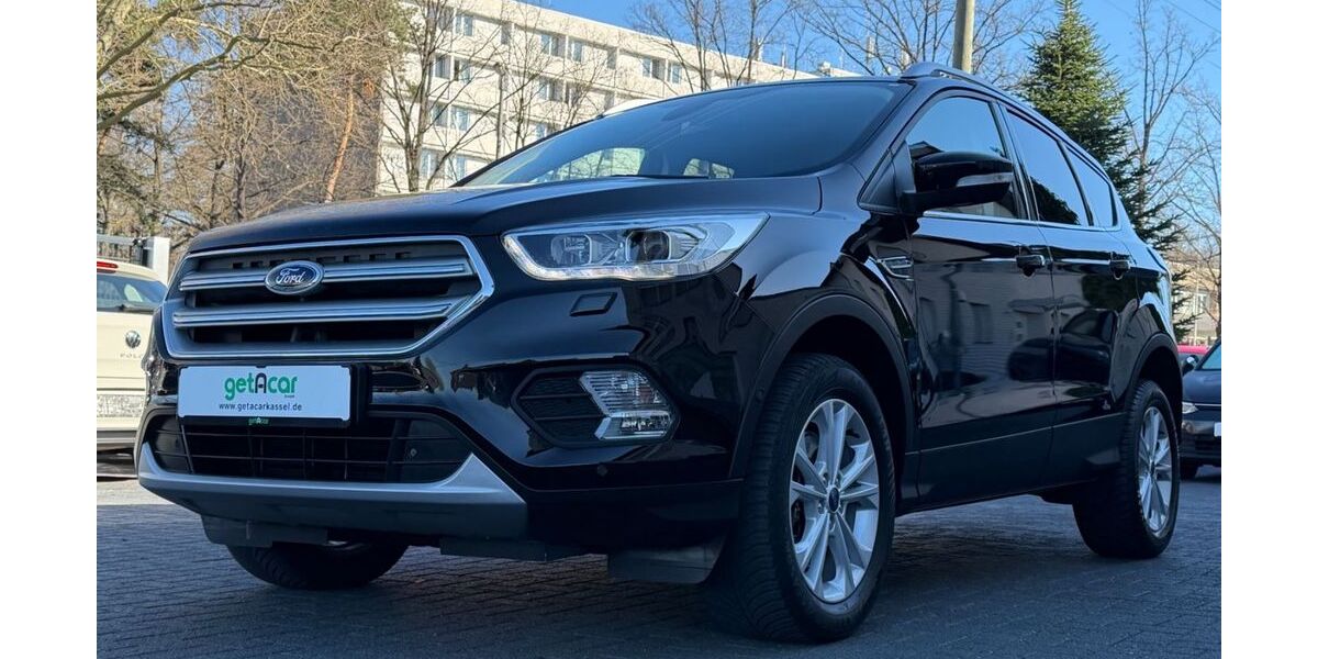 Ford Kuga 69.997 km 17.500 &euro; Kassel 34123