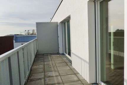 Wohnung zum Mieten in Leipzig 1.919 € 166.4 m² 5 zimmer