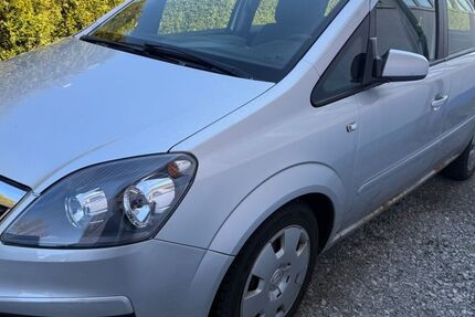 Opel Zafira 156.000 km 2.000 &euro; Essingen 73457