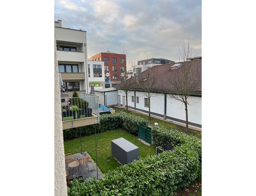 Wohnung zum Mieten in Aschaffenburg 1.360 € 97 m²