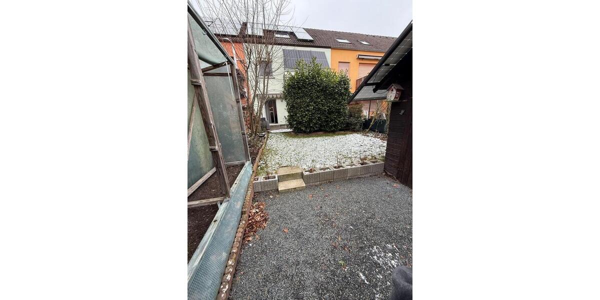 Modernes Einfamilienhaus mit Garten, Solar- & Photovoltaikanlage 5 zimmer