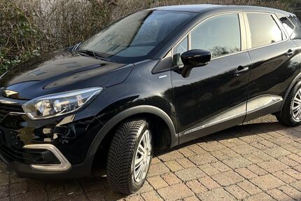 Renault Captur 46.302 km 10.555 &euro; nürnberg 90475