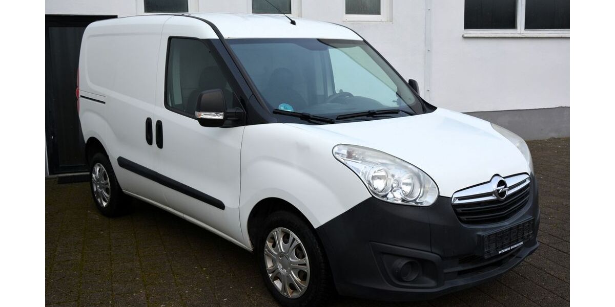 Opel Combo 298.900 km 2.200 &euro; Torgau 04860