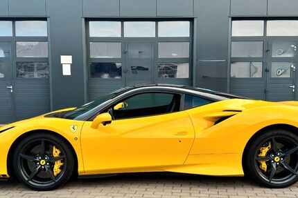 Ferrari F8 7.000 km 279.500 &euro; Berlin 12555
