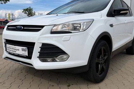 Ford Kuga 125.954 km 7.999 &euro; korbach 34497