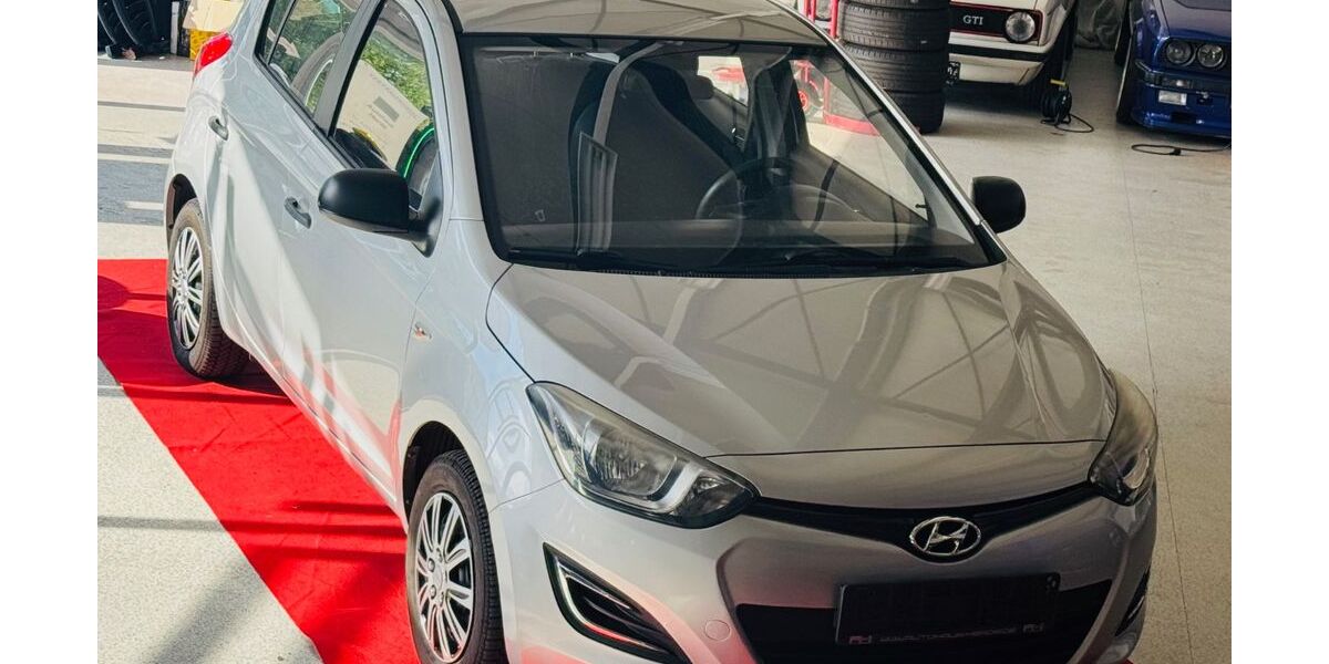 Hyundai i20 99.950 km 5.650 &euro; Bad Essen 49152