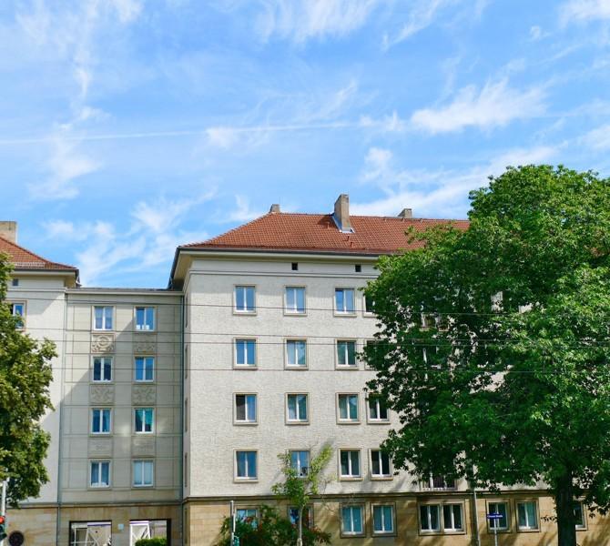 WG's aufgepasst! Wir sanieren diese super geschnittene 2-Raum-Wohnung!
